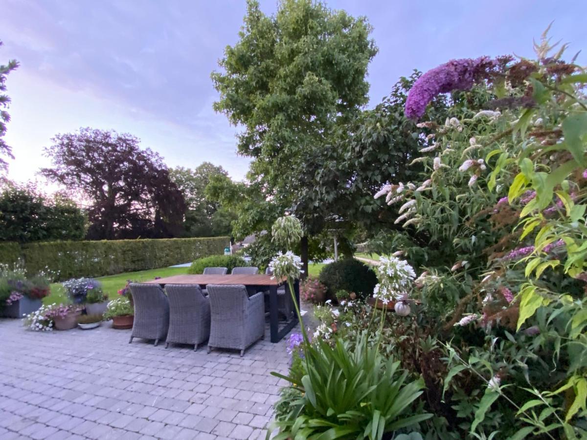 B&B Aline Florentine - Adults Only - Luxury B&B - Chambres D'Hotes - Zimmer Frei Kortenberg Luaran gambar