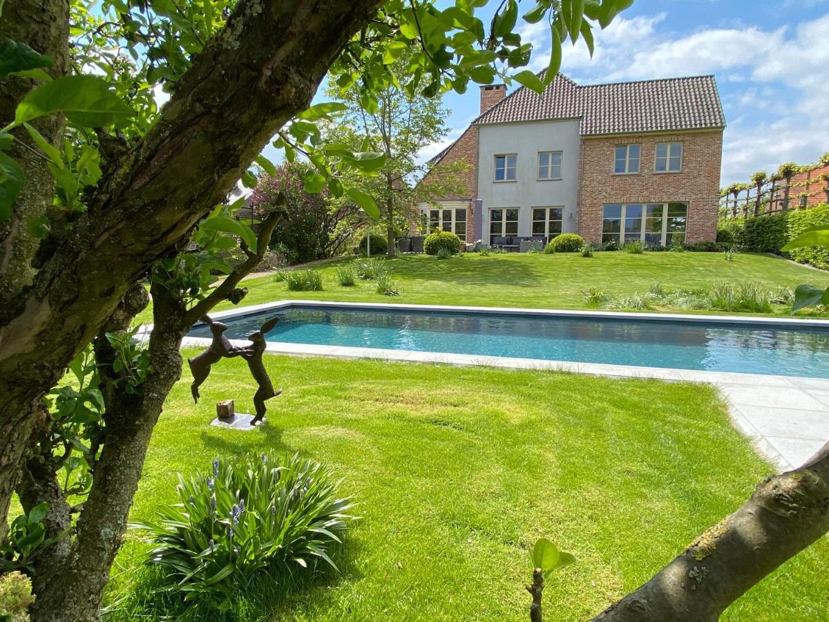 B&B Aline Florentine - Adults Only - Luxury B&B - Chambres D'Hotes - Zimmer Frei Kortenberg Luaran gambar